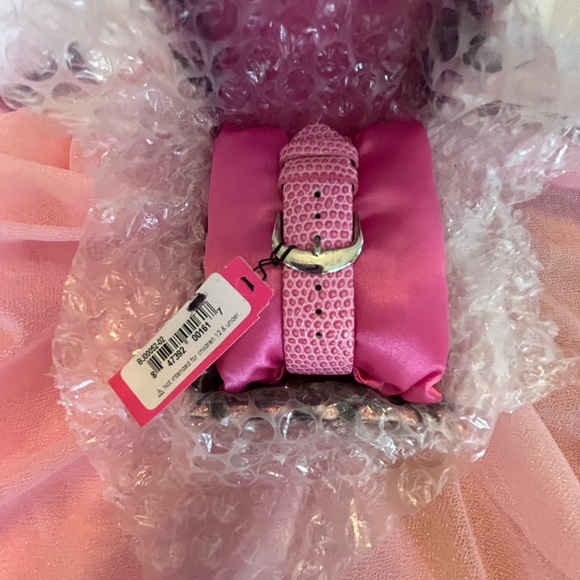 Betsey Johnson Pink Monkey Women's Watch - Picture 6 of 9